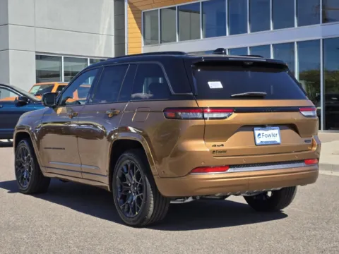 More photos of 2027 Jeep Grand Cherokee Summit at Fowler Jeep of Boulder, CO