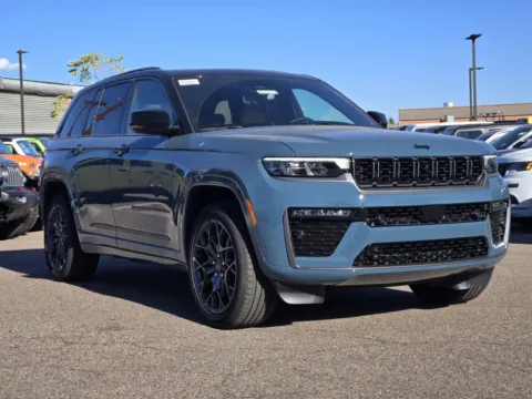 Another view of 2027 Jeep Grand Cherokee Summit for sale in Boulder, CO at Fowler Jeep of Boulder