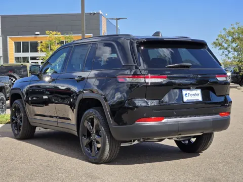 More photos of 2027 Jeep Grand Cherokee Limited at Fowler Jeep of Boulder, CO