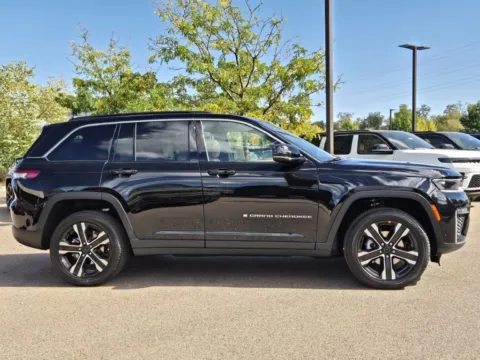 More photos of 2027 Jeep Grand Cherokee Limited at Fowler Jeep of Boulder, CO