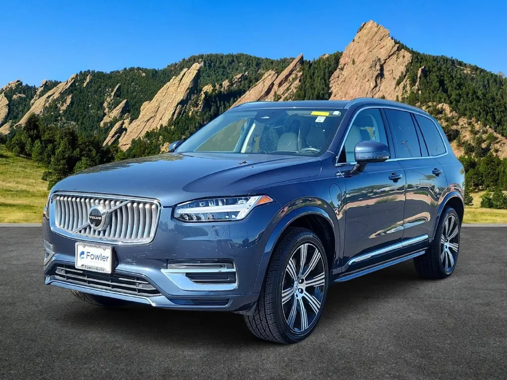 2023 Volvo XC90