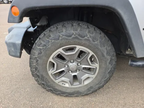 More photos of 2009 Jeep Wrangler X at Fowler Jeep of Boulder, CO