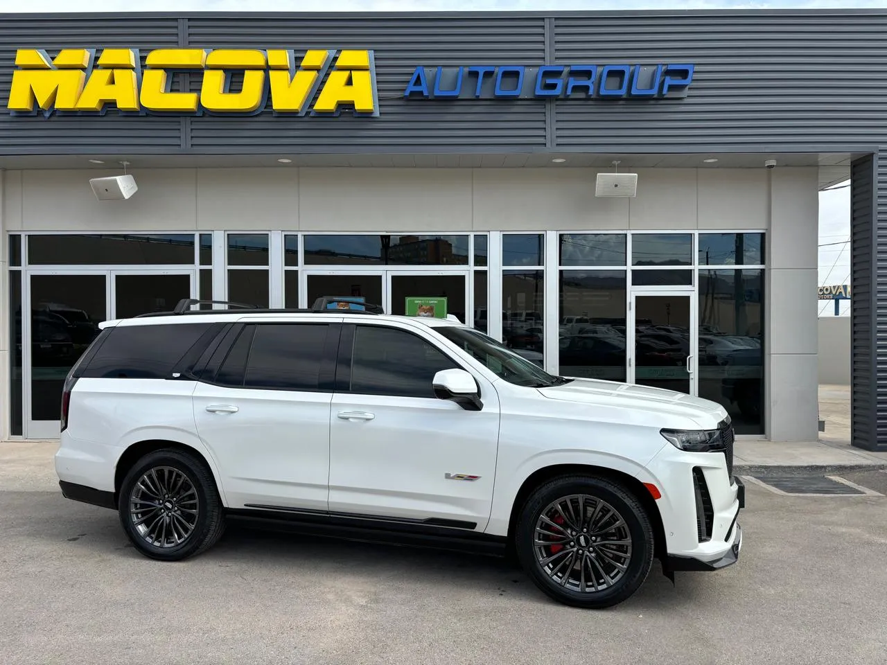 White 2023 CADILLAC ESCALADE V 4WD for sale in El Paso, TX