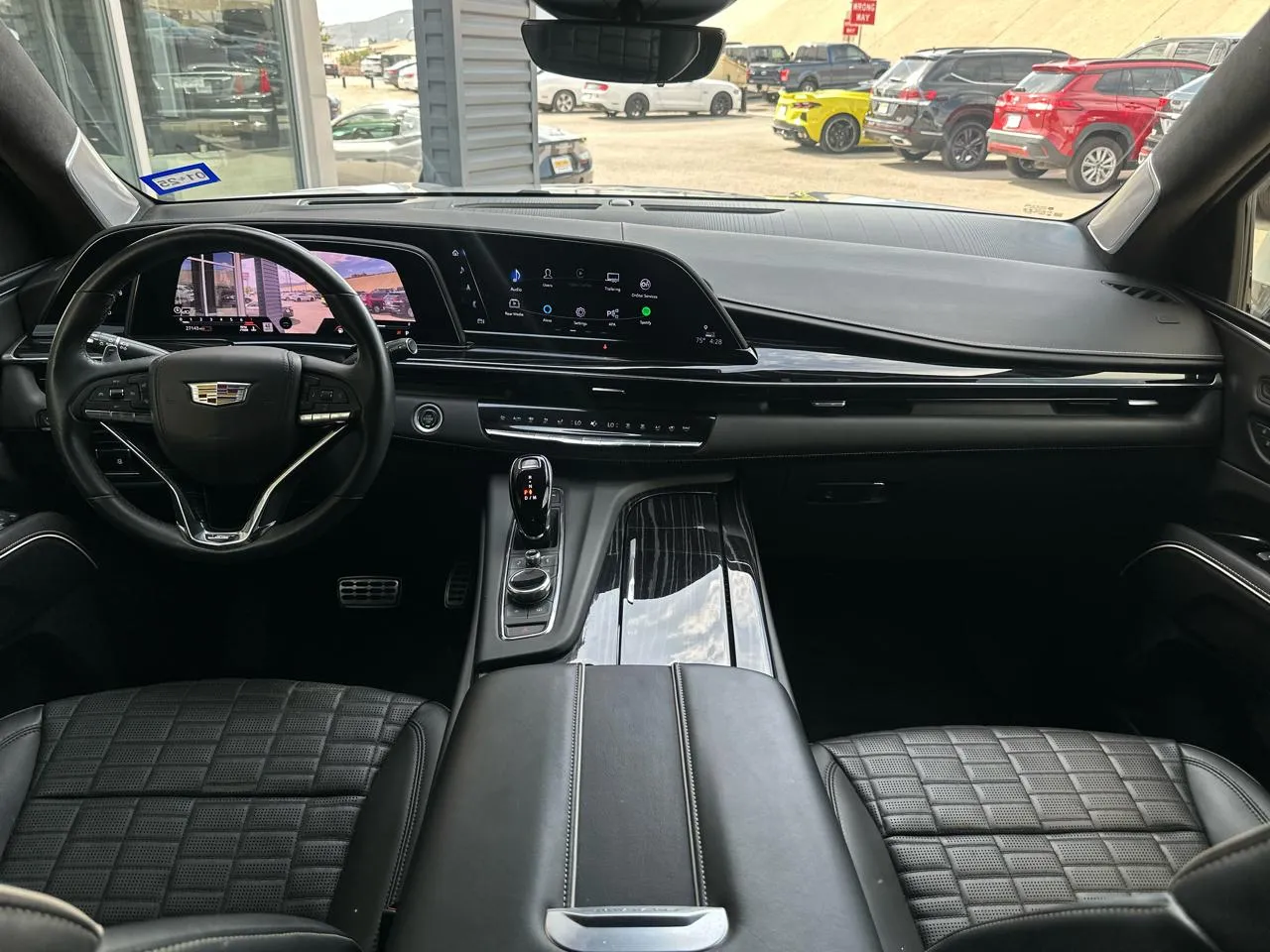 Cadillac Escalade photo 19