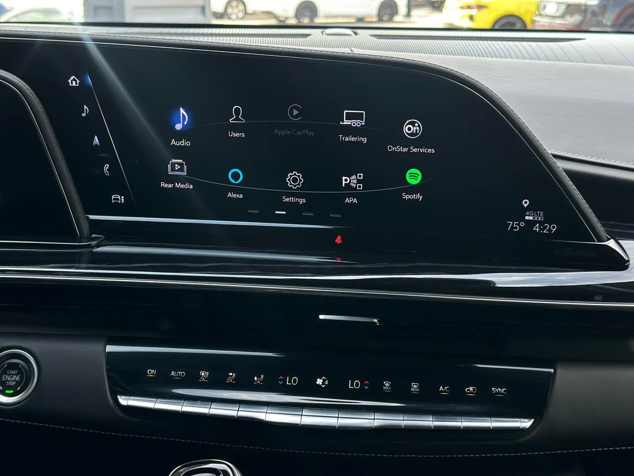 Cadillac Escalade photo 20