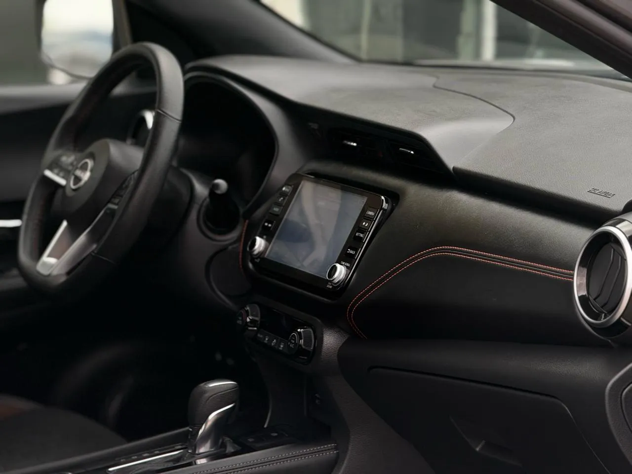 Nissan Kicks photo 14