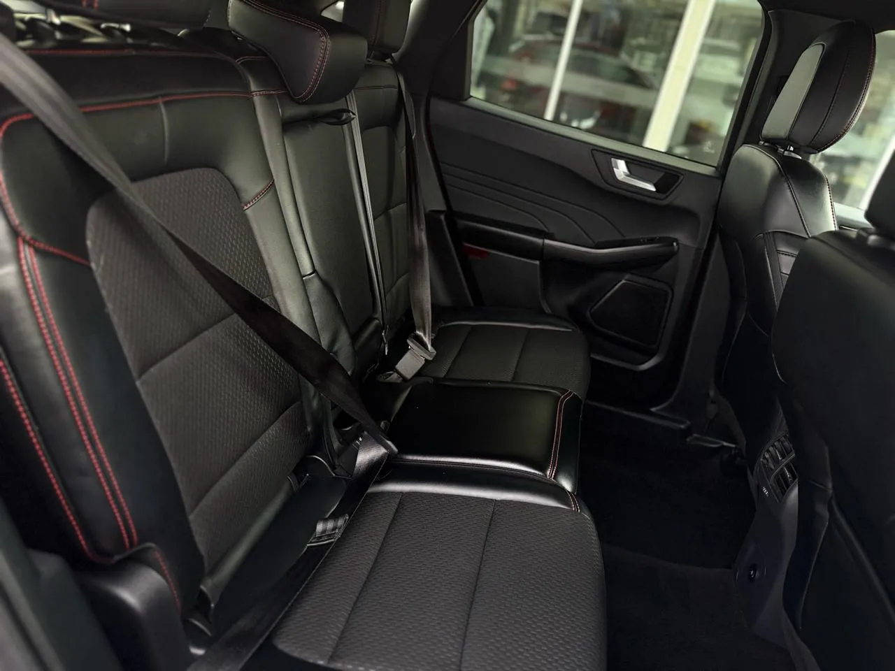 Ford Escape photo 18
