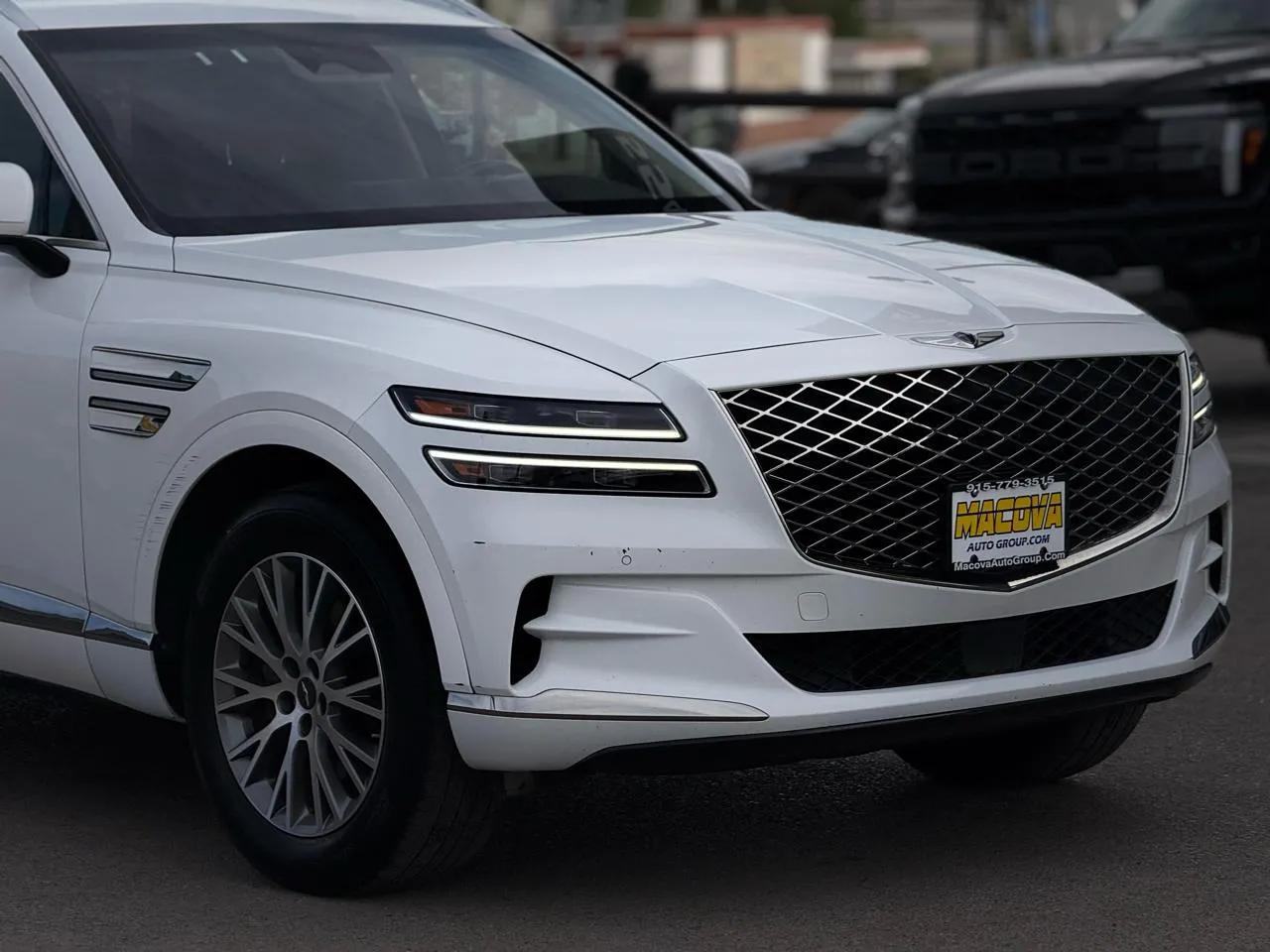 Genesis GV80 photo 8