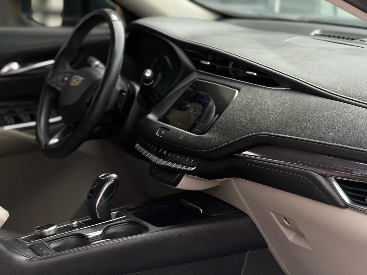 Cadillac XT4 photo 15