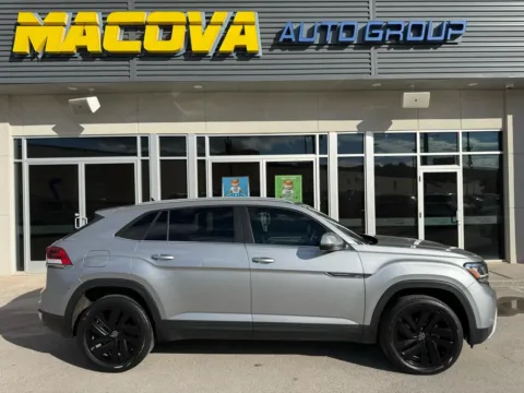 Silver 2022 VOLKSWAGEN ATLAS CROSS SPORT V6 SE w/Technology 4MOTION for sale in El Paso, TX