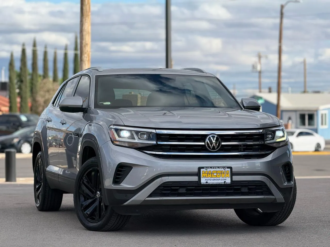 Volkswagen Atlas Cross Sport photo 2
