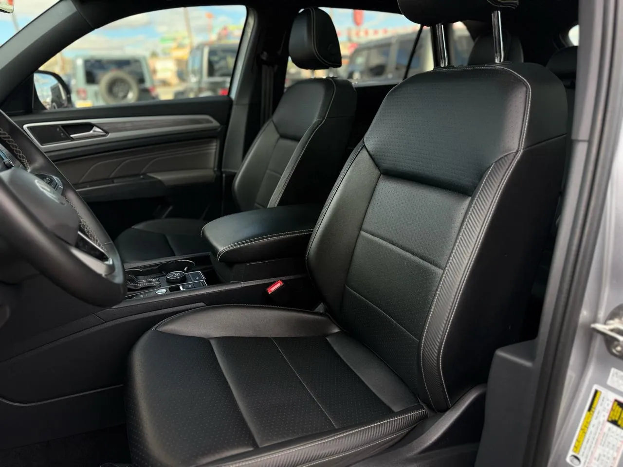 Volkswagen Atlas Cross Sport photo 12