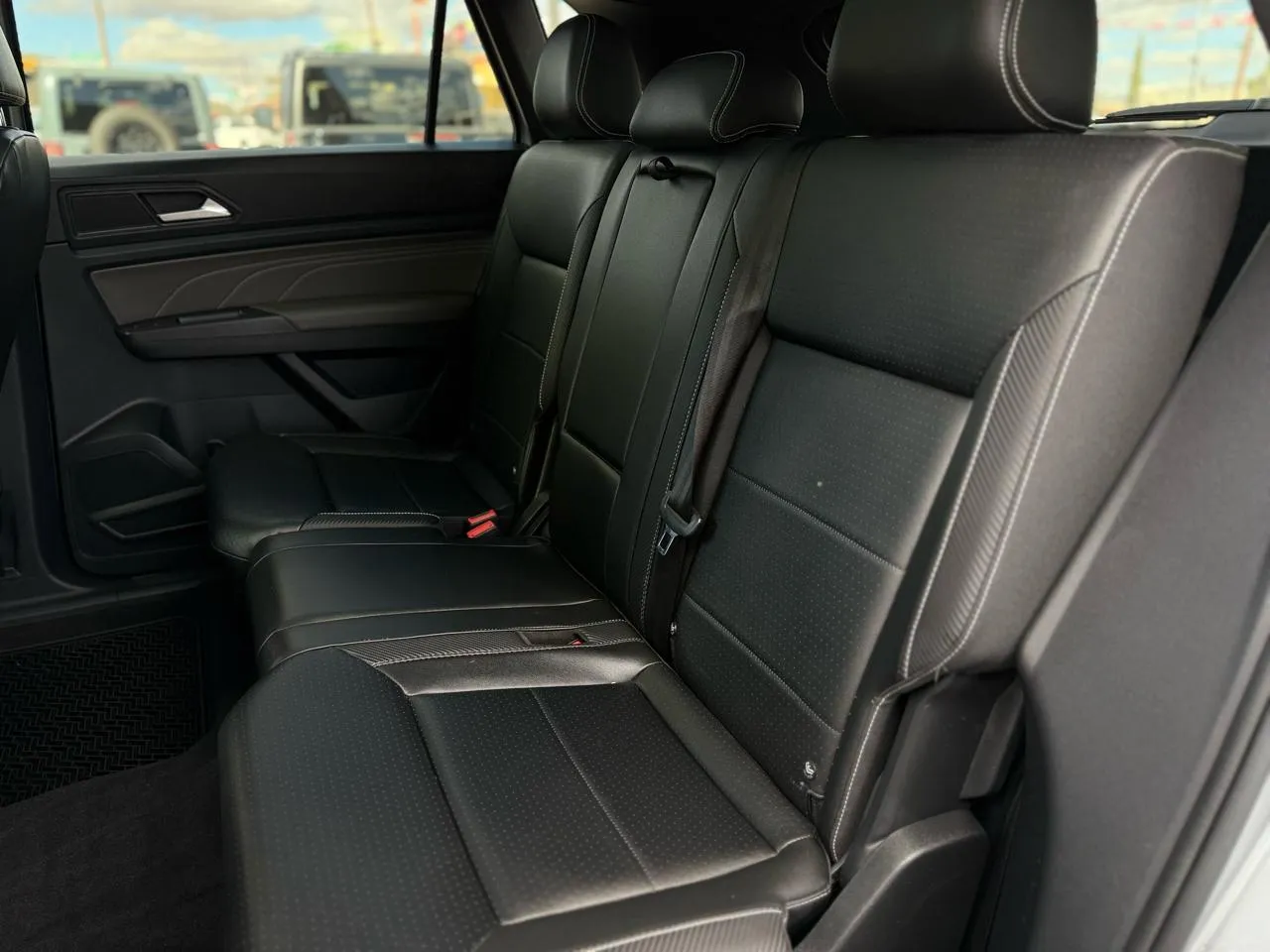 Volkswagen Atlas Cross Sport photo 13