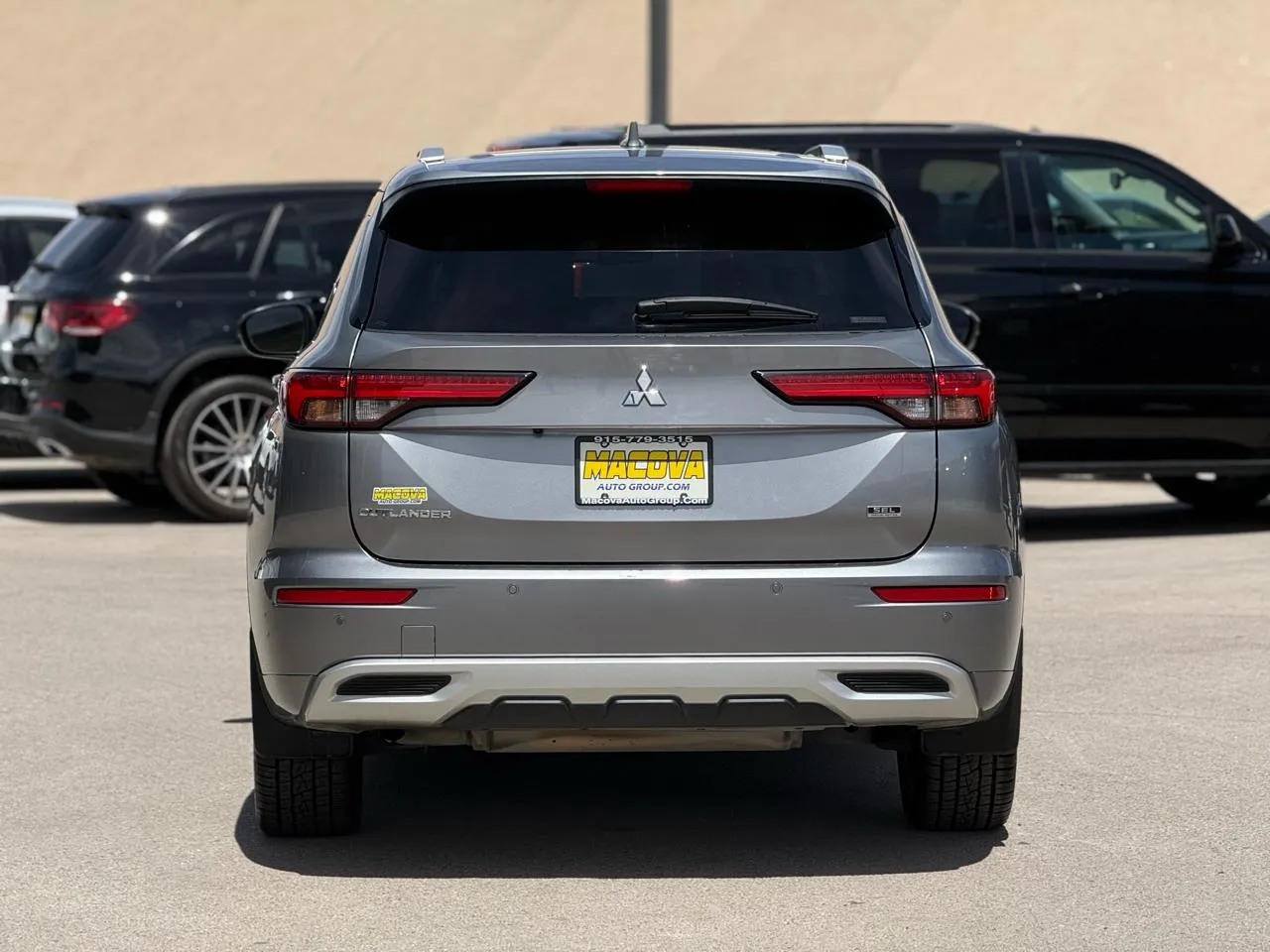 Mitsubishi Outlander photo 6