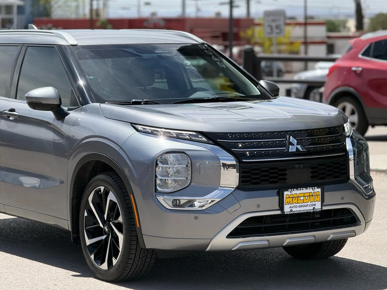 Mitsubishi Outlander photo 8