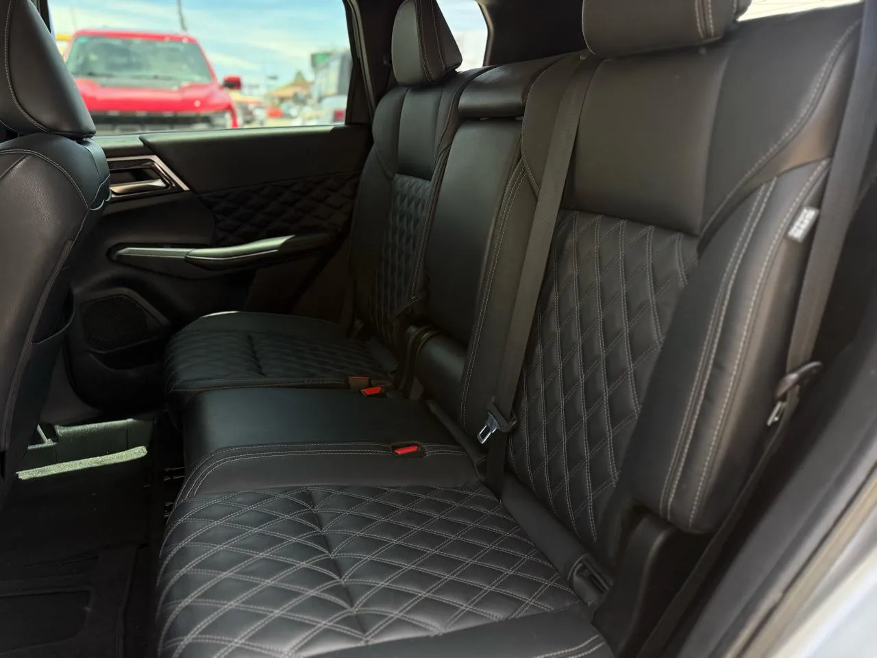 Mitsubishi Outlander photo 13