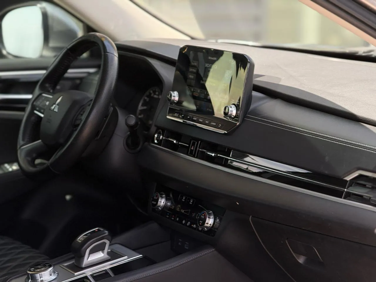 Mitsubishi Outlander photo 17