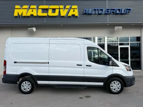 White 2022 FORD TRANSIT 350 Van Low Roof w/Sliding Pass. 130-in. WB for sale in El Paso, TX