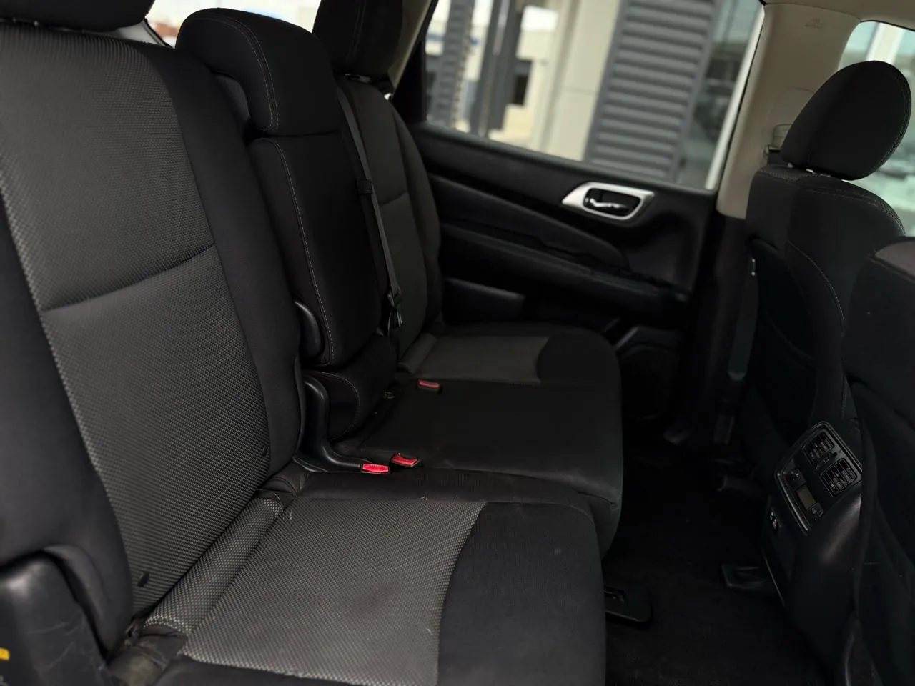 Nissan Pathfinder photo 18