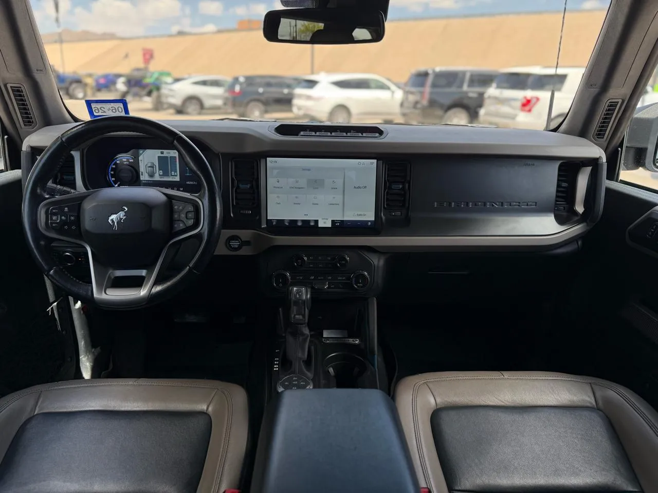 Ford Bronco photo 19