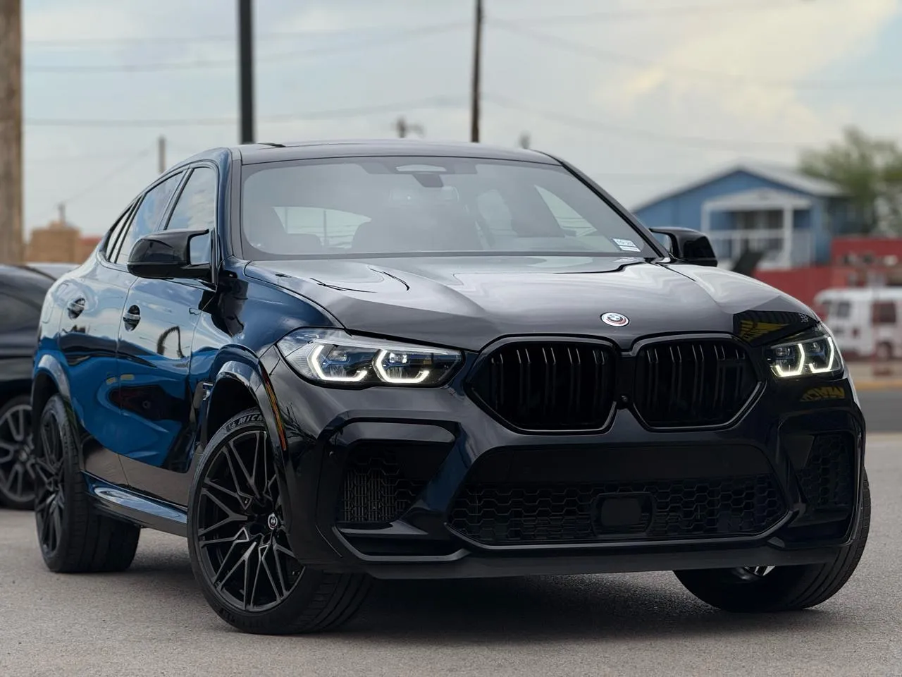 BMW X6 photo 2