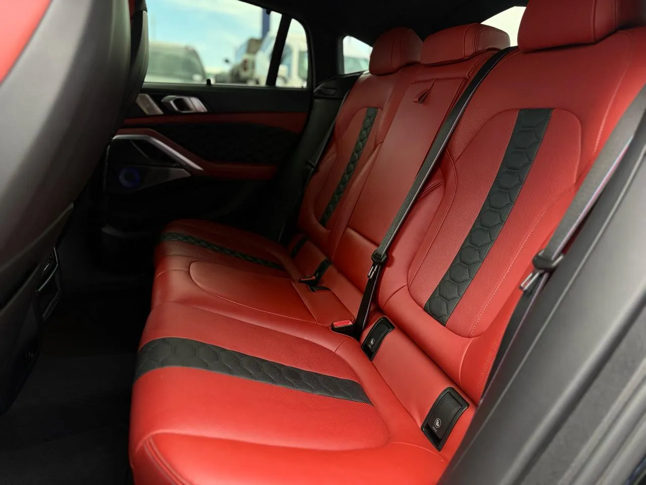 BMW X6 photo 13
