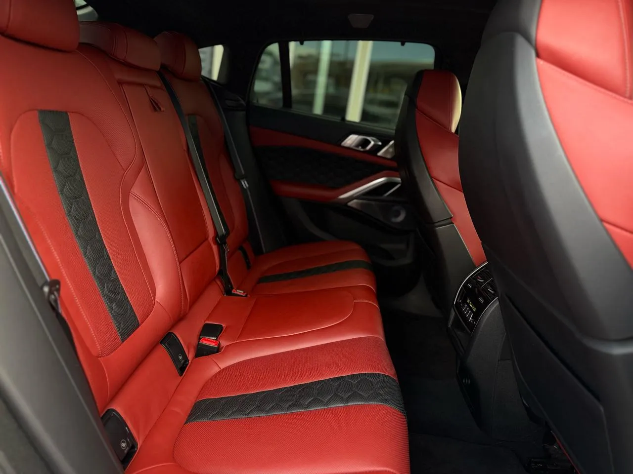 BMW X6 photo 17