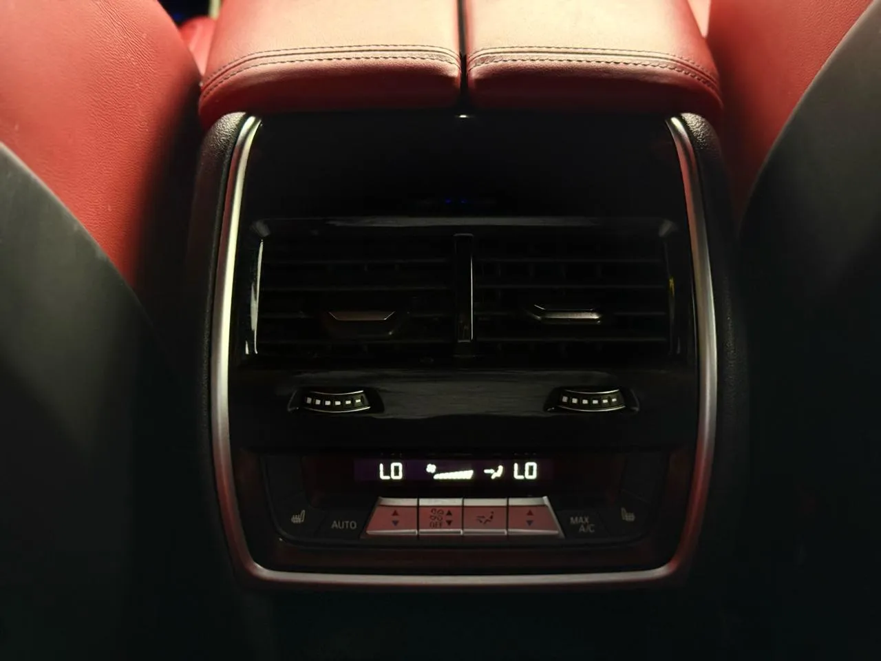 BMW X6 photo 25