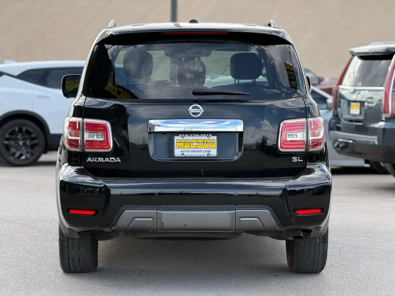 Nissan Armada photo 6