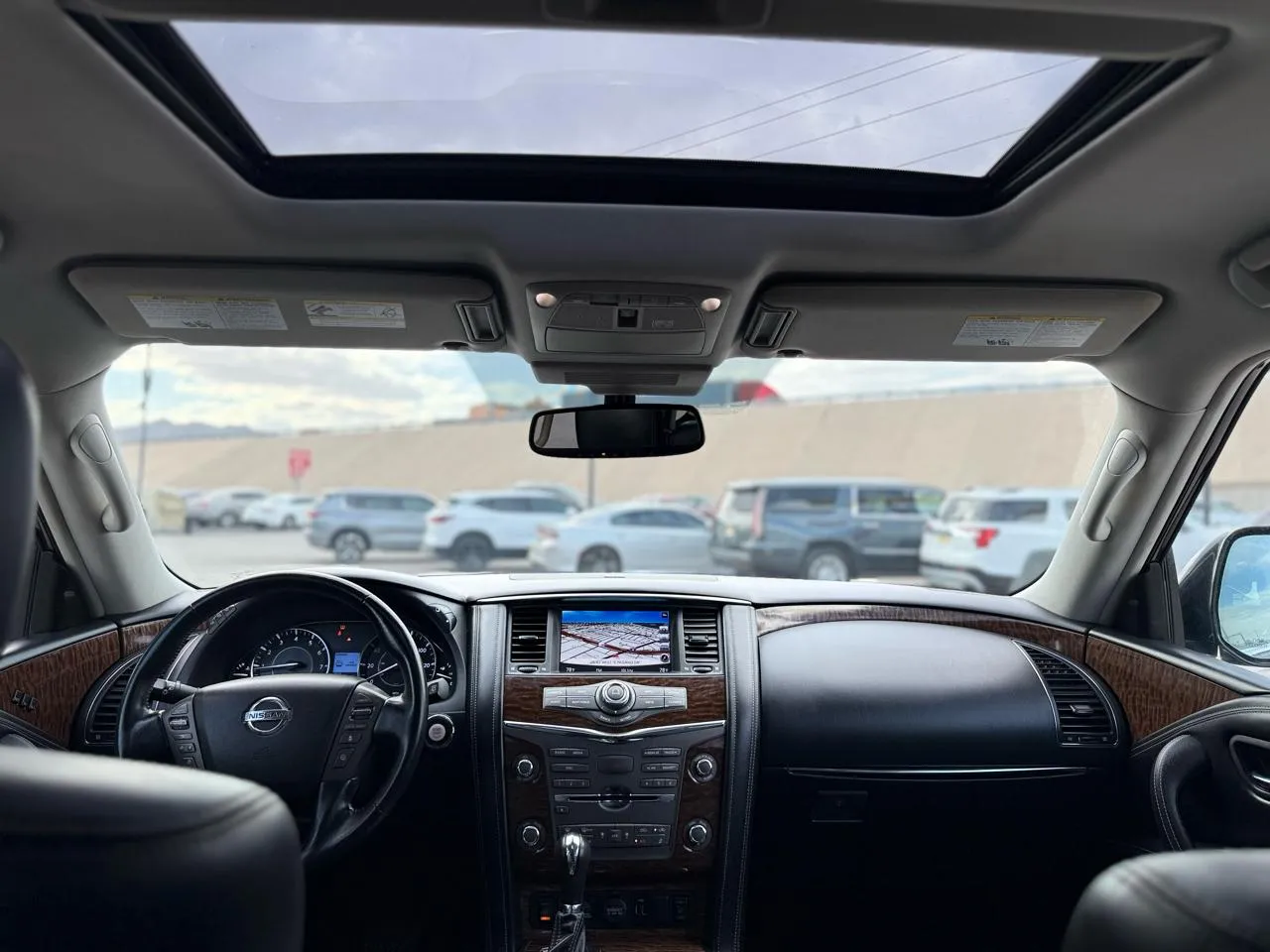Nissan Armada photo 22