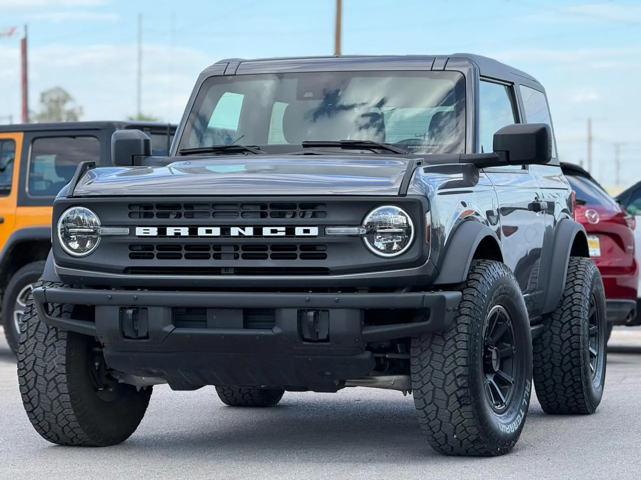 Ford Bronco photo 4