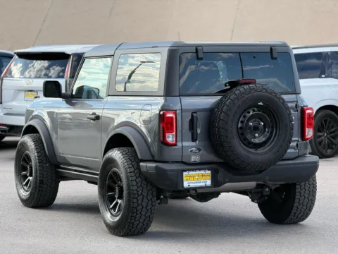 More photos of 2022 FORD BRONCO Base 2-Door at Macova Auto Group Inc., TX
