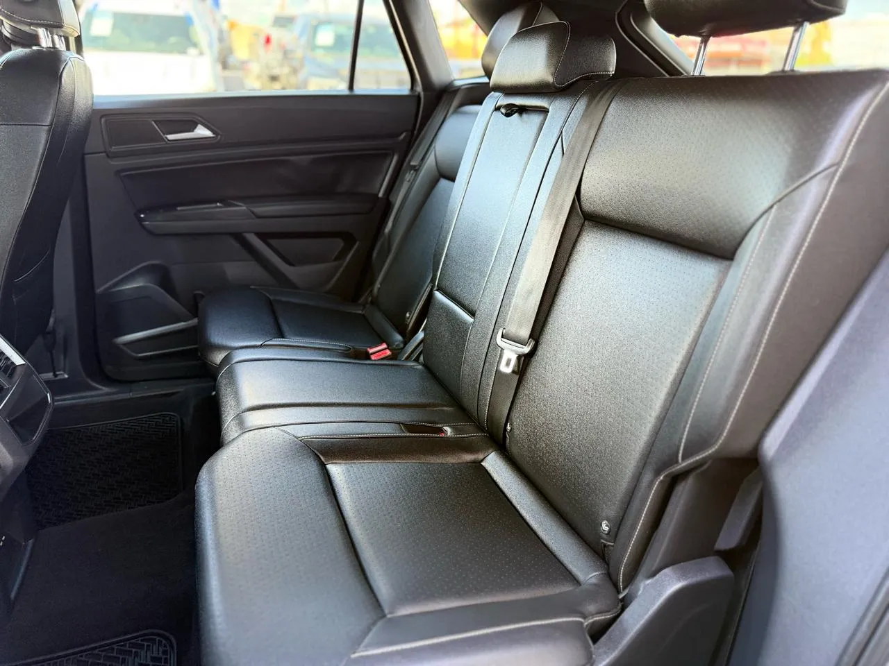 Volkswagen Atlas Cross Sport photo 12