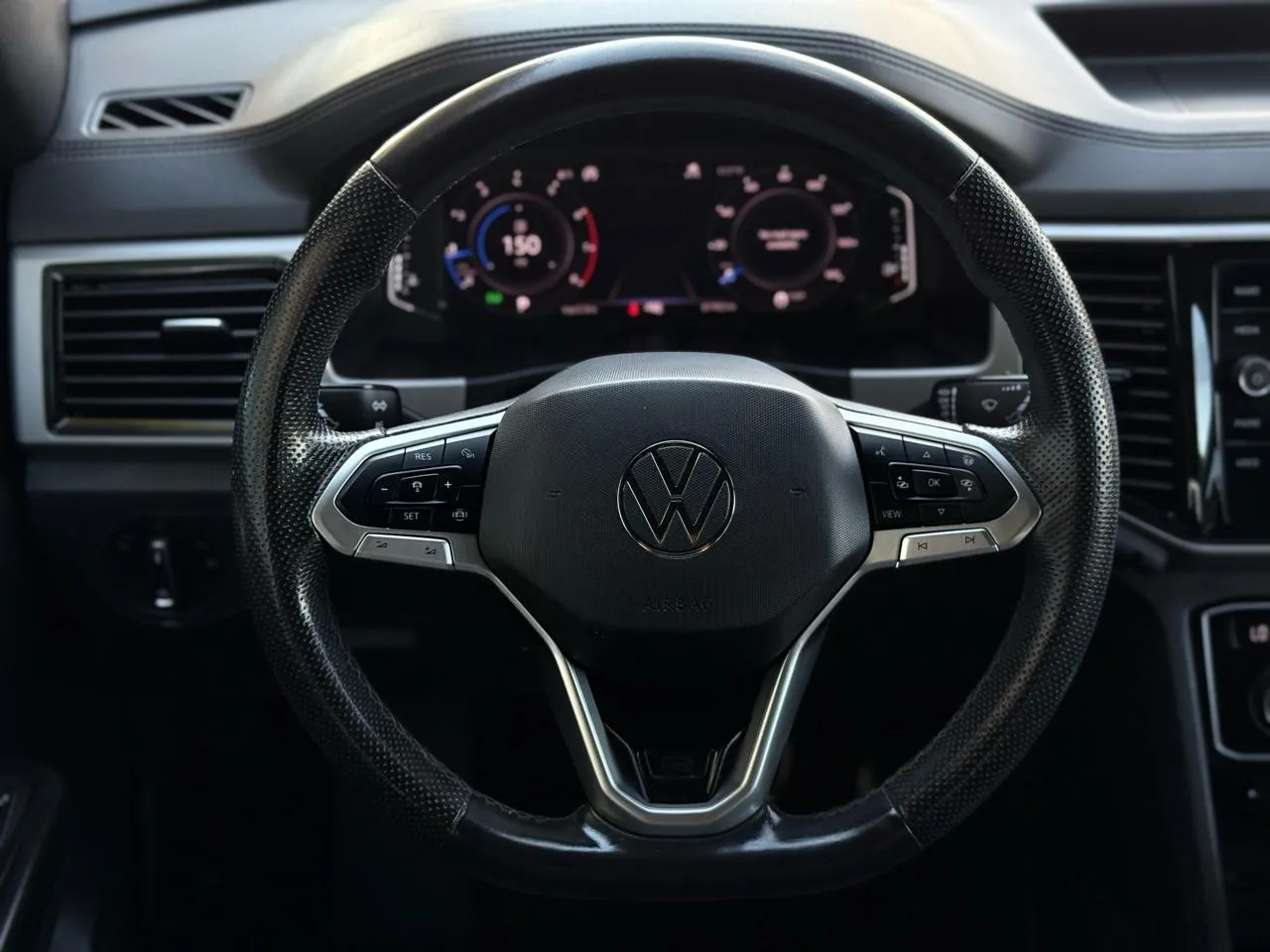 Volkswagen Atlas Cross Sport photo 17