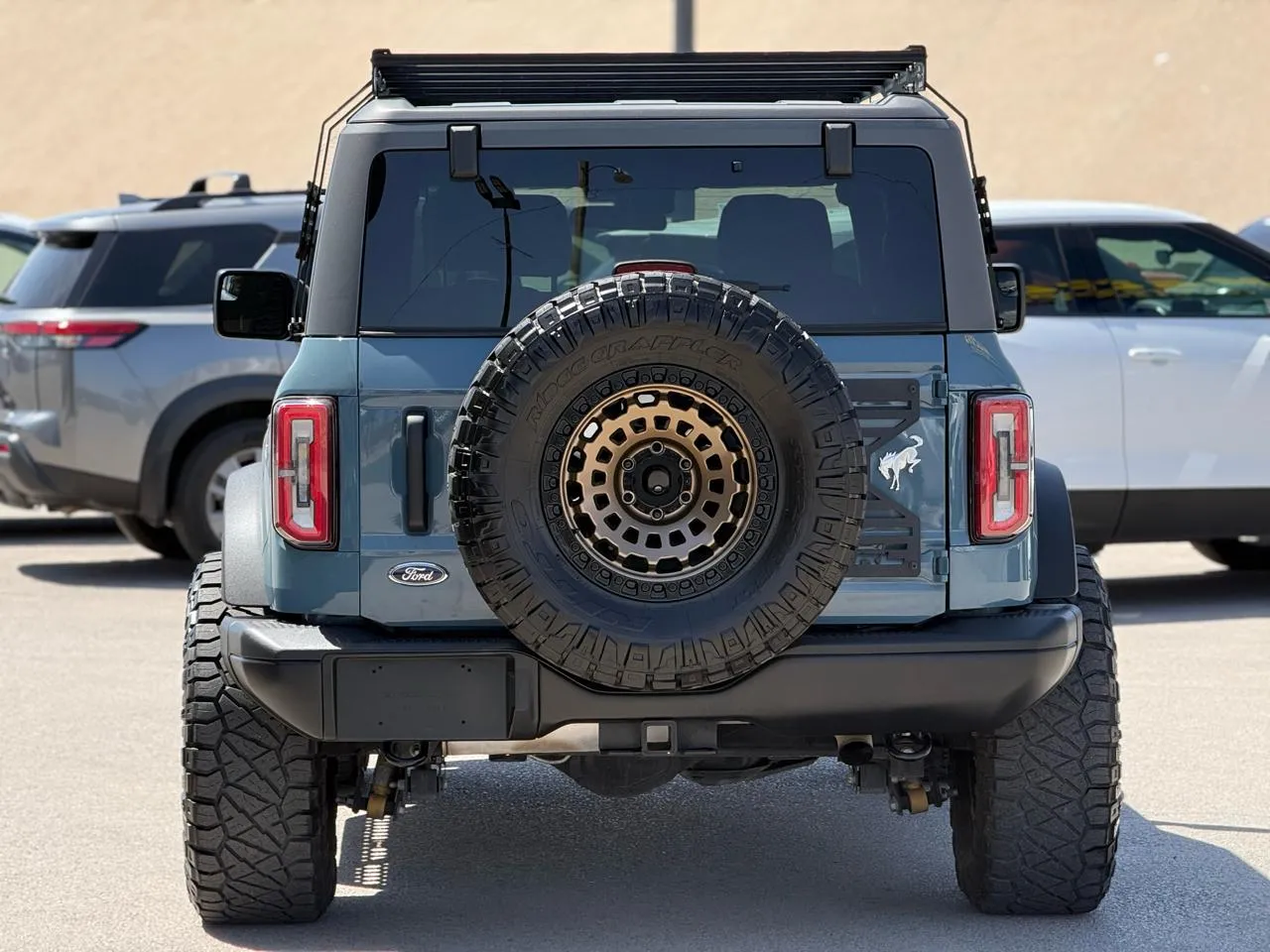 Ford Bronco photo 6