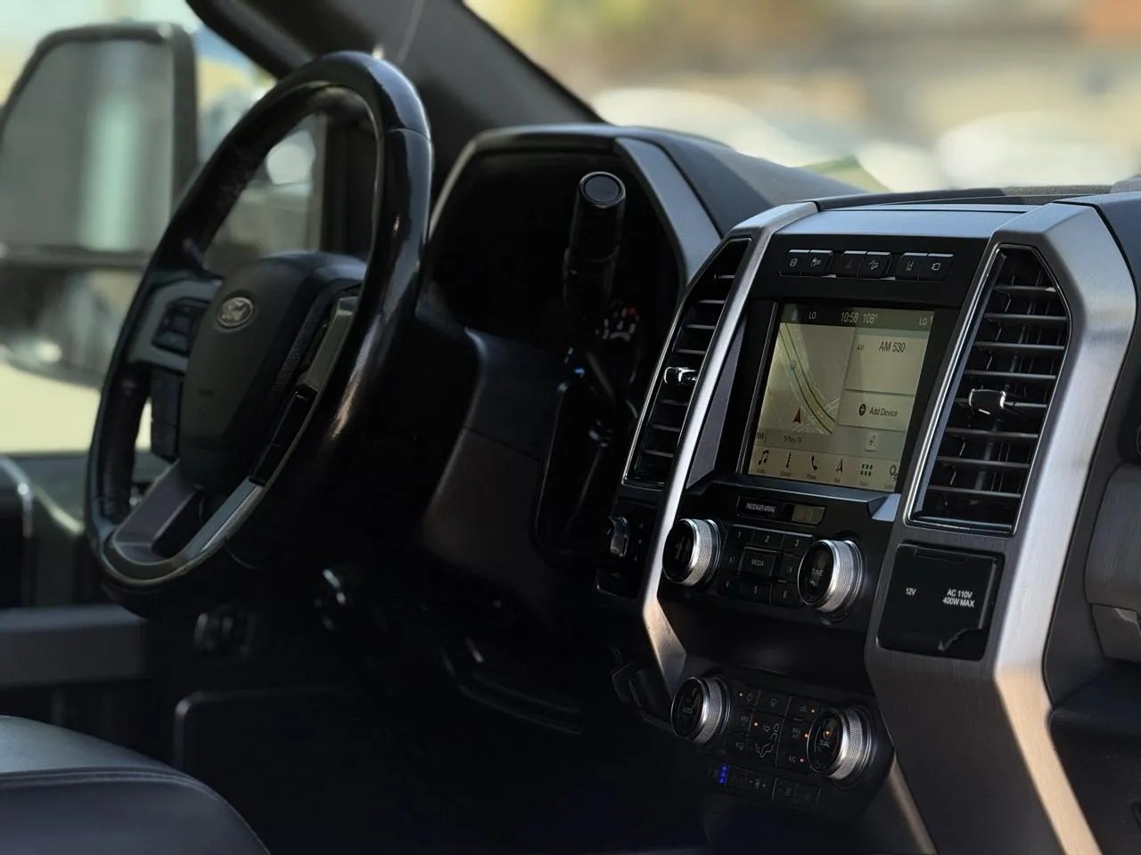 Ford F-250SD photo 11