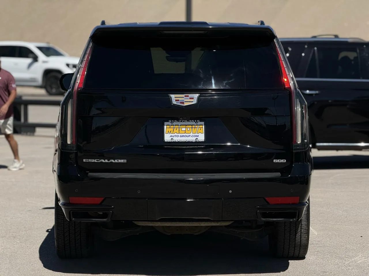 Cadillac Escalade photo 6