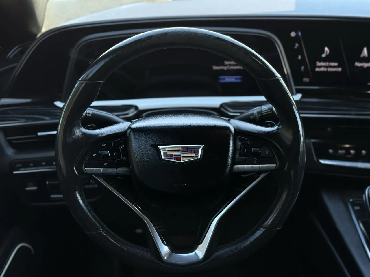 Cadillac Escalade photo 17