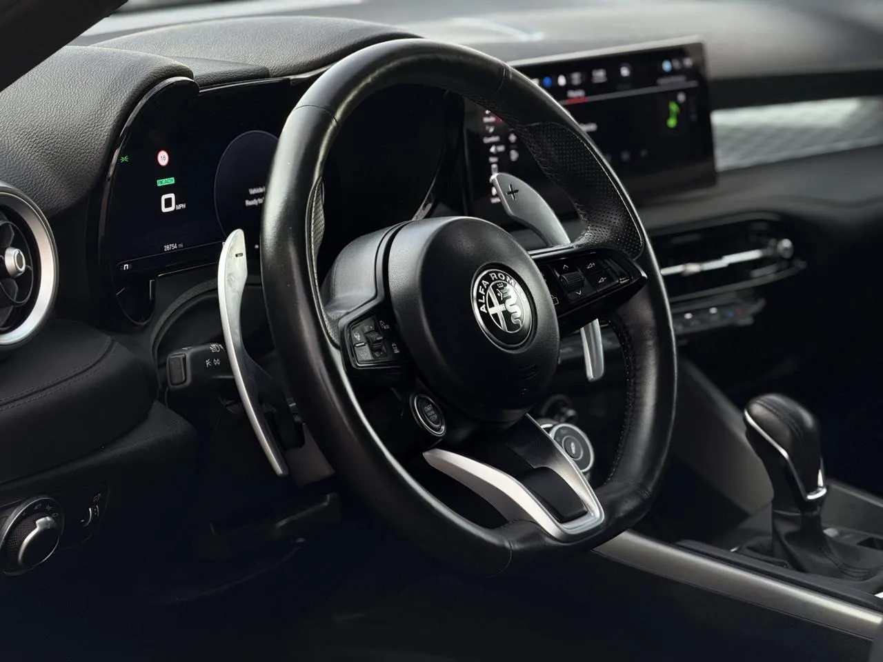 Alfa Romeo Tonale photo 8