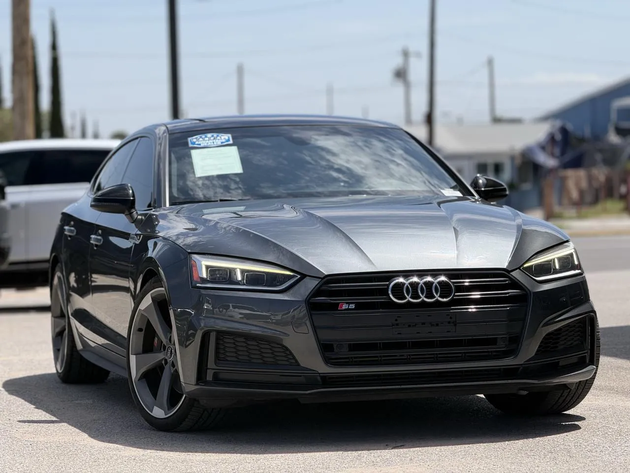 Audi S5 photo 2