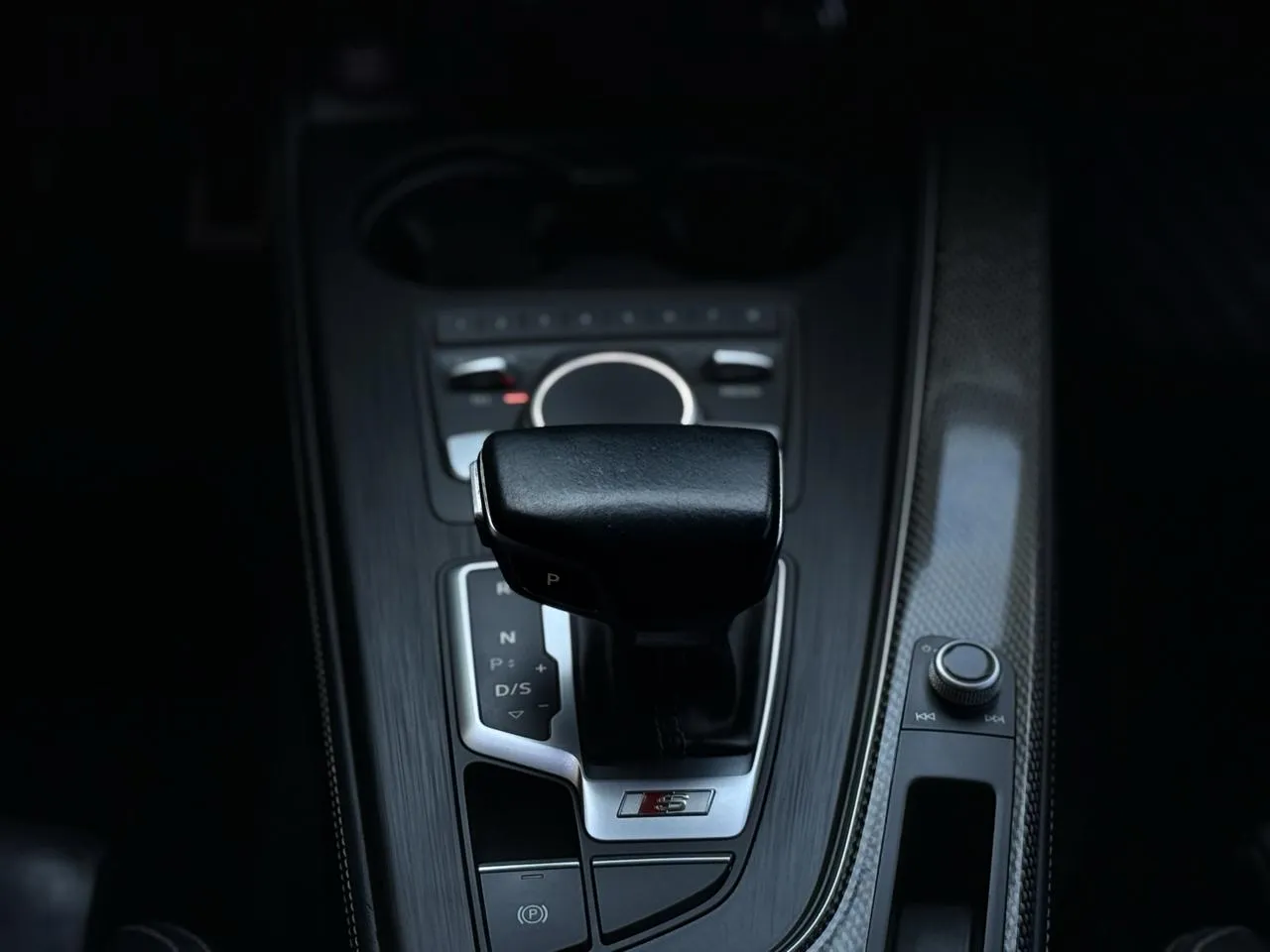 Audi S5 photo 16