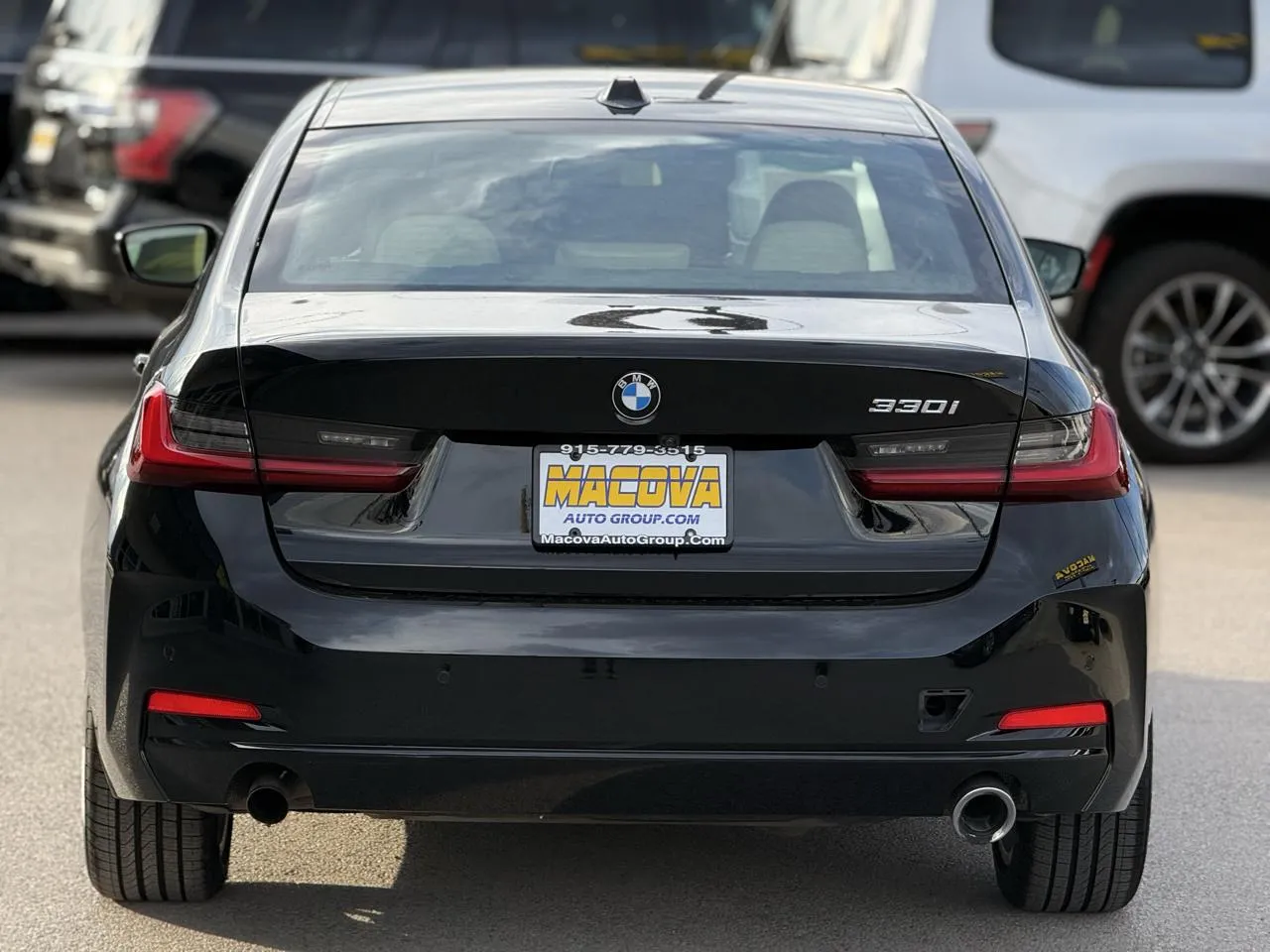 BMW 3 Series photo 6