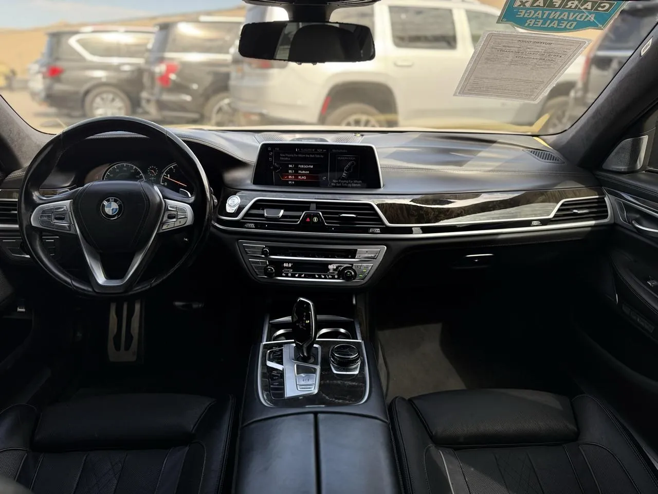 BMW 7 Series photo 14