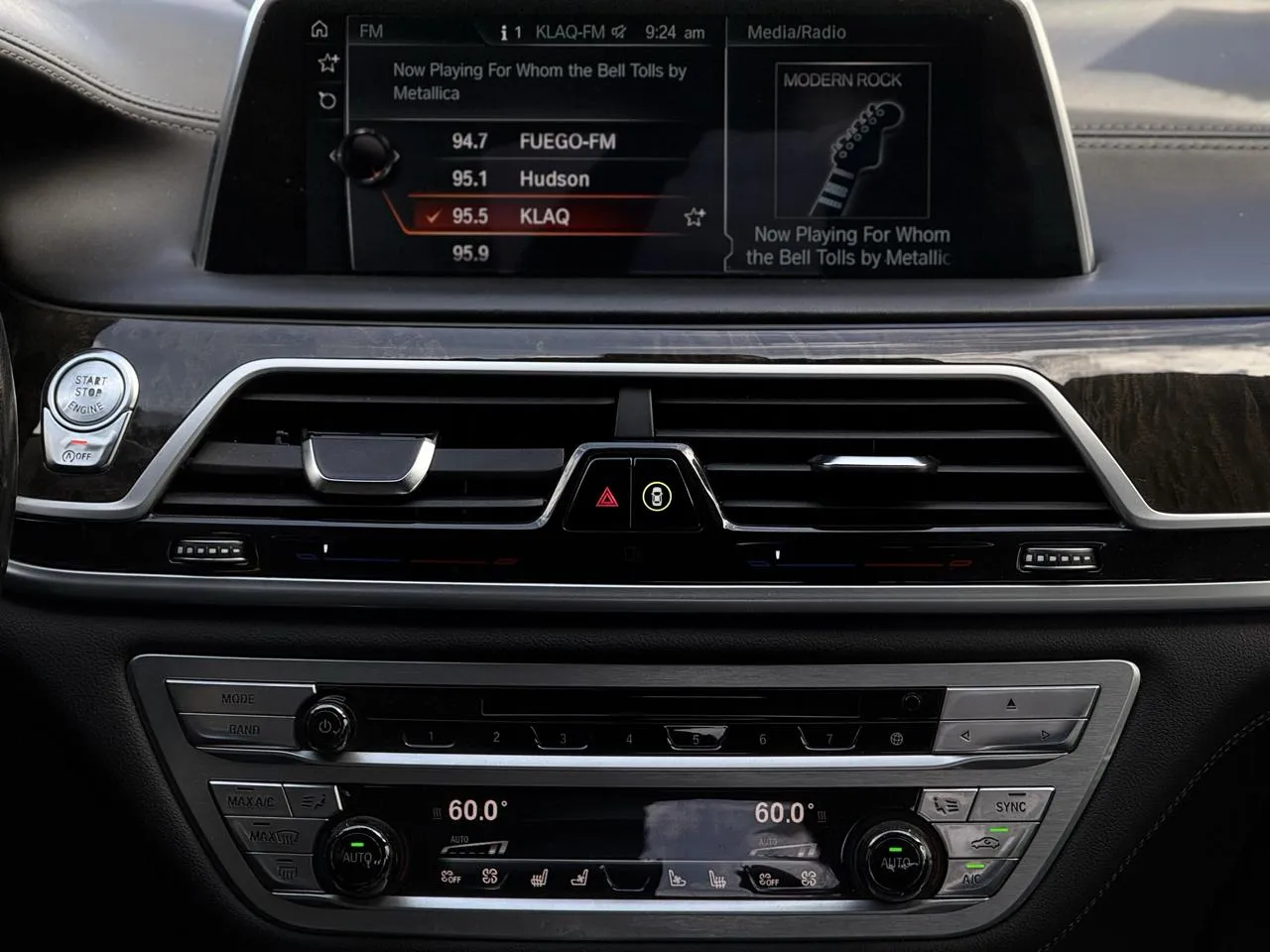 BMW 7 Series photo 15