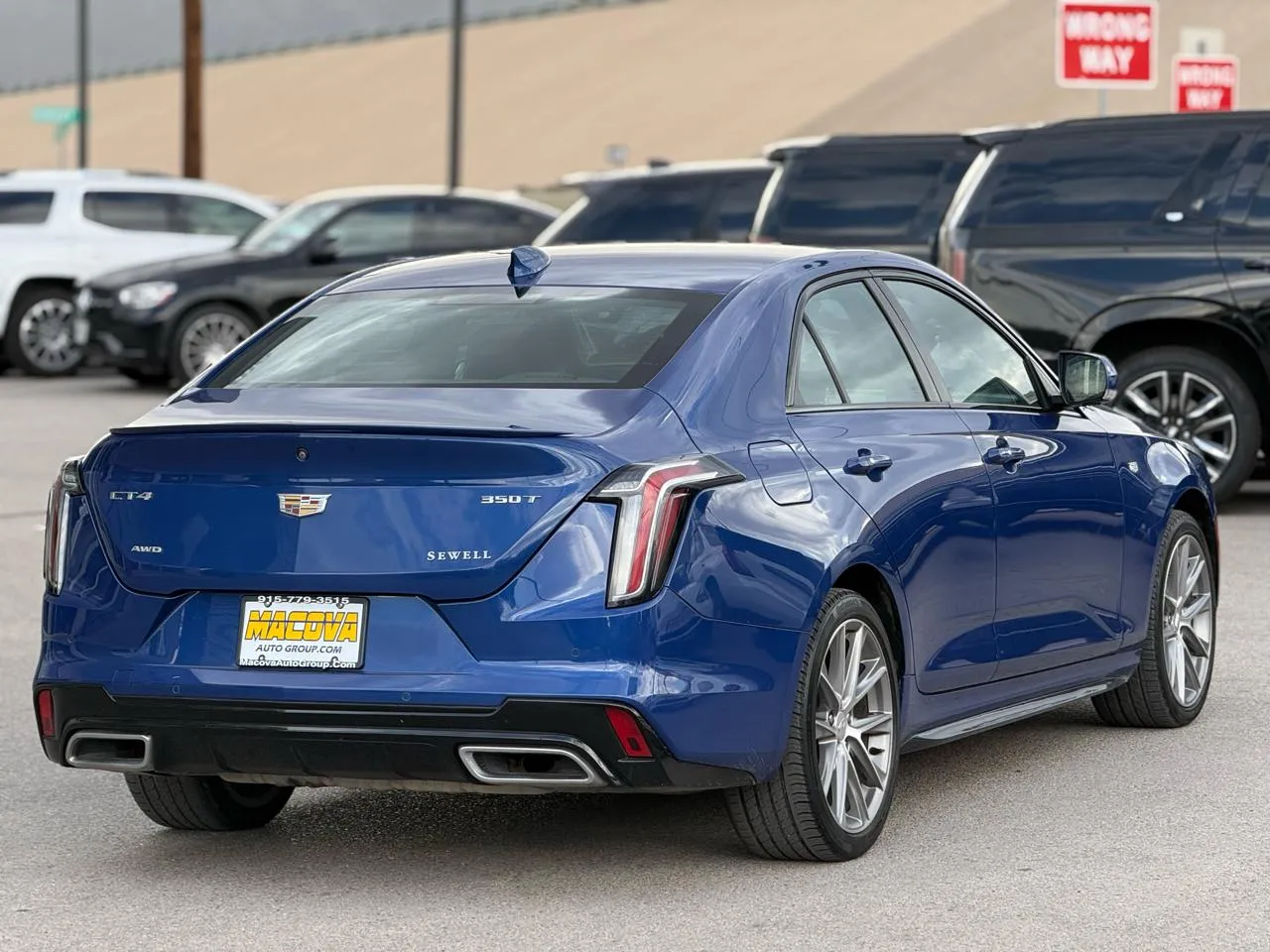 Cadillac CT4 photo 7