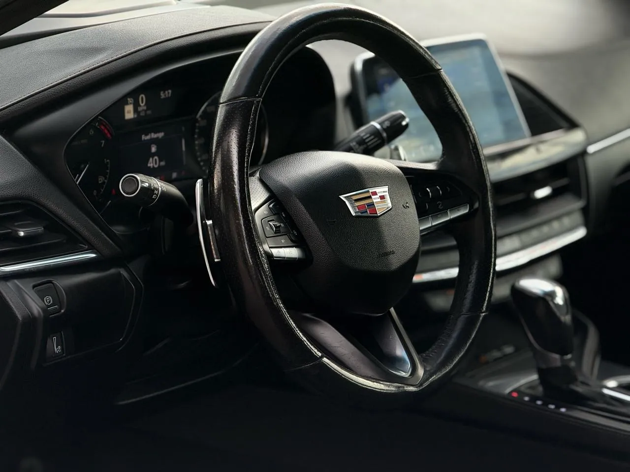 Cadillac CT4 photo 9