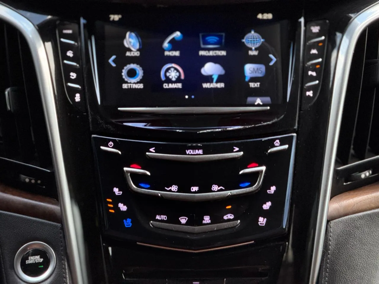 Cadillac Escalade photo 18