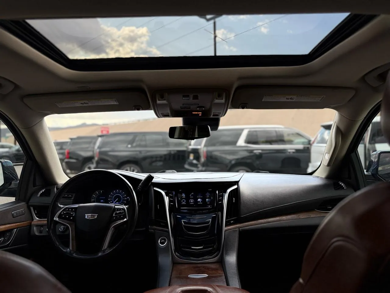 Cadillac Escalade photo 20