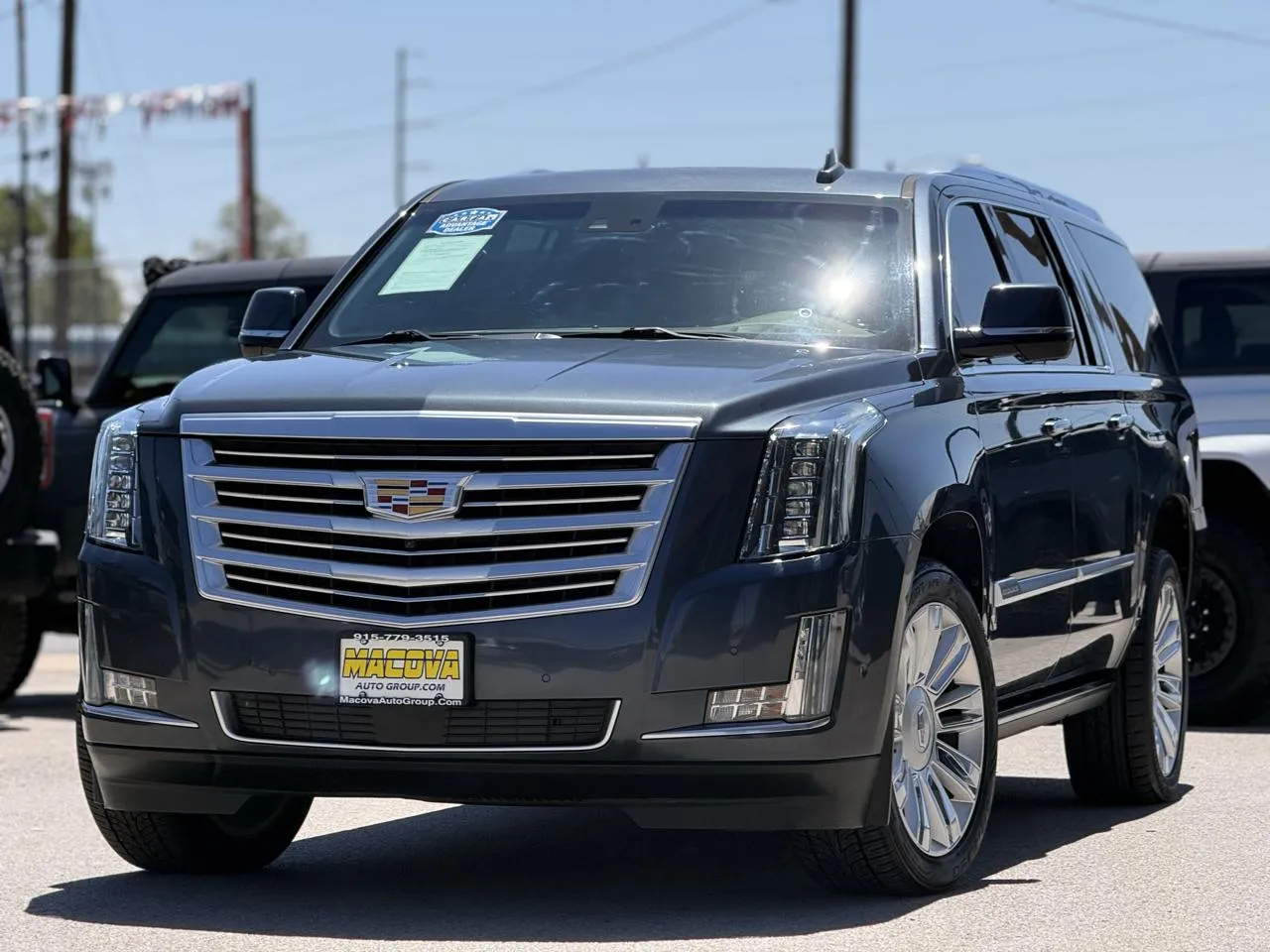 Cadillac Escalade ESV photo 4