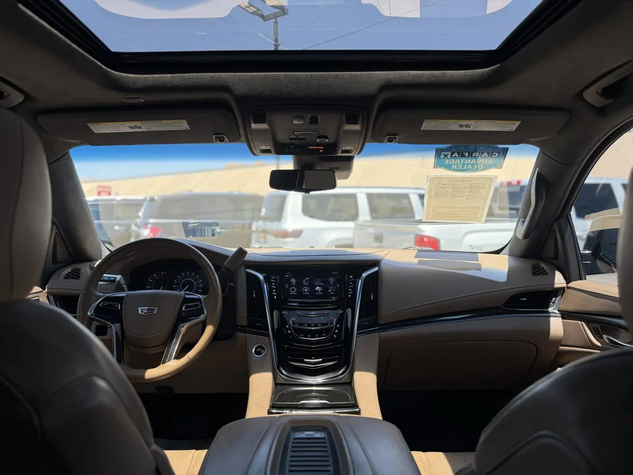 Cadillac Escalade ESV photo 18